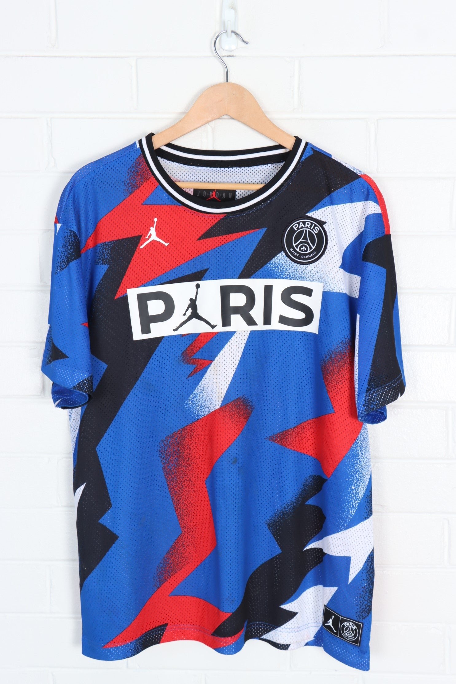 Jordan paris st germain jersey best sale