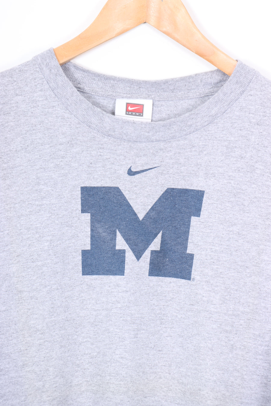 Michigan University Centre Swoosh Navy & Grey College Tee (L-XL)