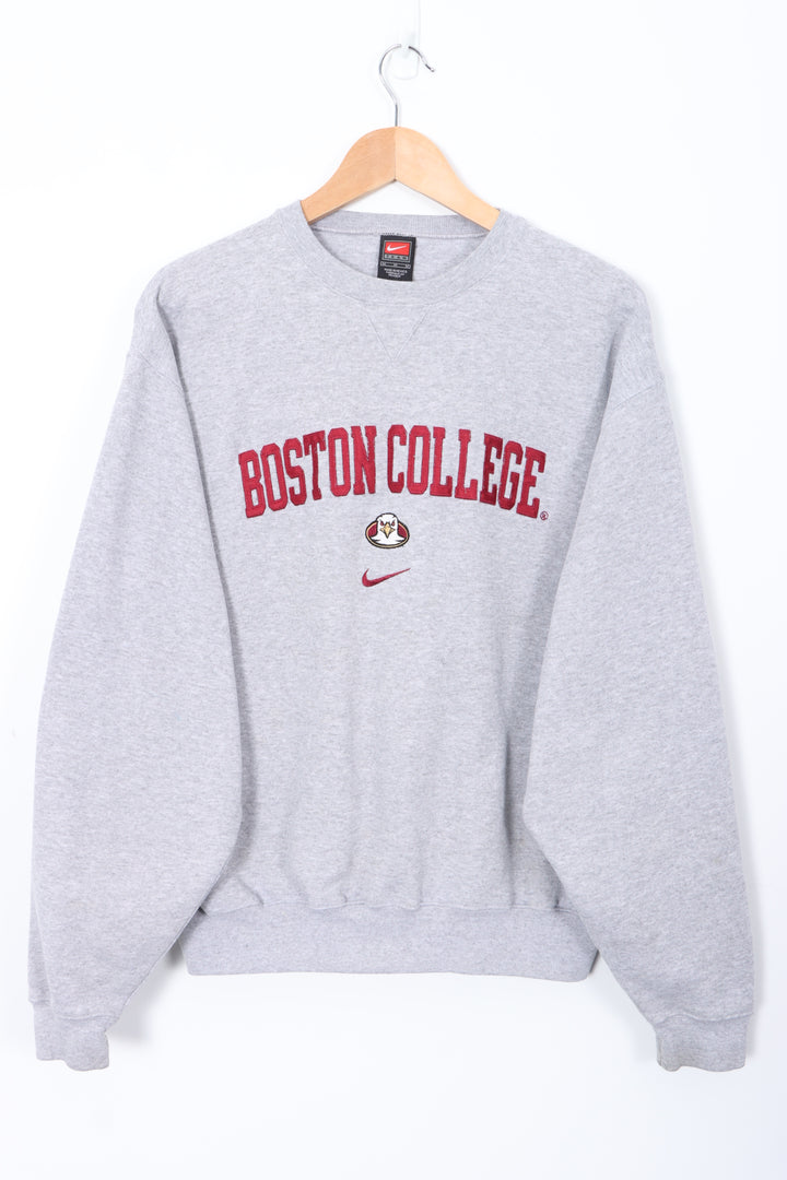 Boston College Spell Out NIKE Centre Swoosh Logo Boxy Sweatshirt (M)