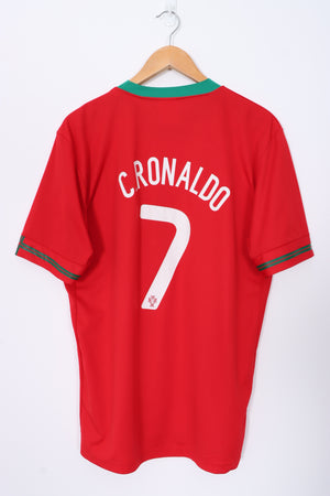 REPLICA Portugal FPF Ronaldo #7 Home Soccer Jersey (L-XL)