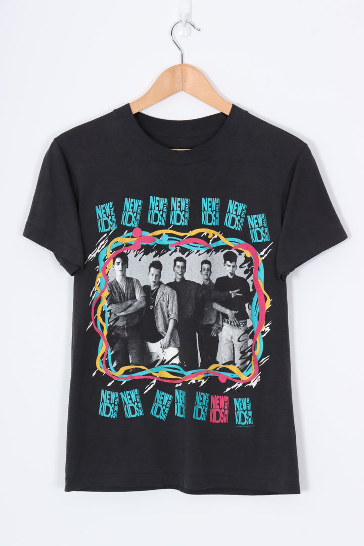 New Kids on the Block Colourful Boy Band Single Stitch Tee (XS)