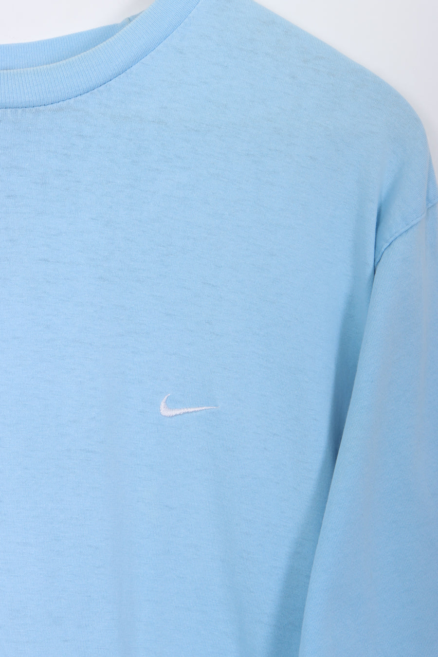 NIKE One Point Swoosh Embroidered Logo Blue T-Shirt (L)