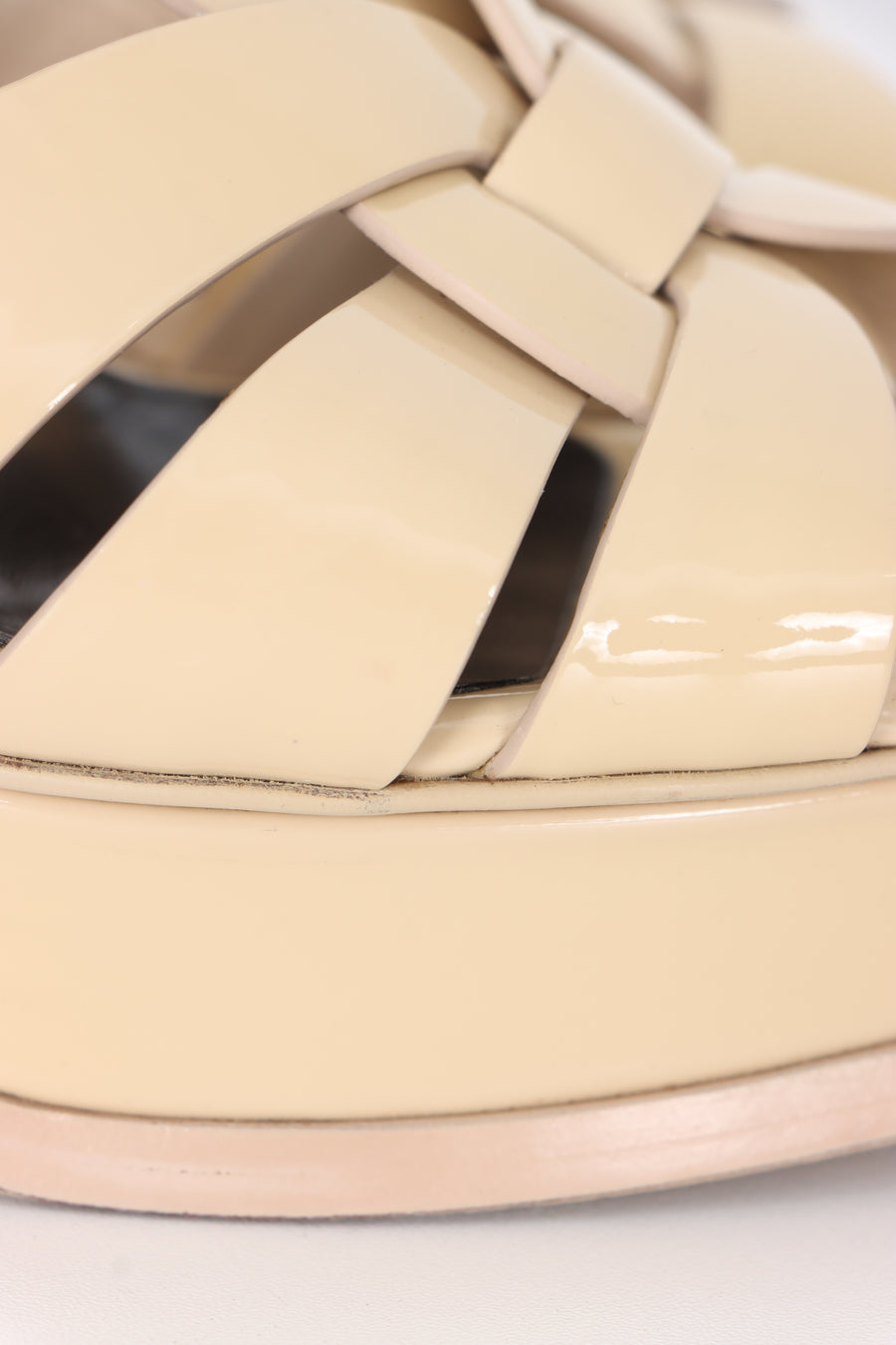 YVES SAINT LAURENT YSL 'Tribute' Cream Patent Heels (38)