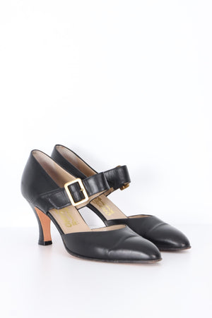 SALVATORE FERRAGAMO Black Leather Mary Jane Heels (8 Narrow)