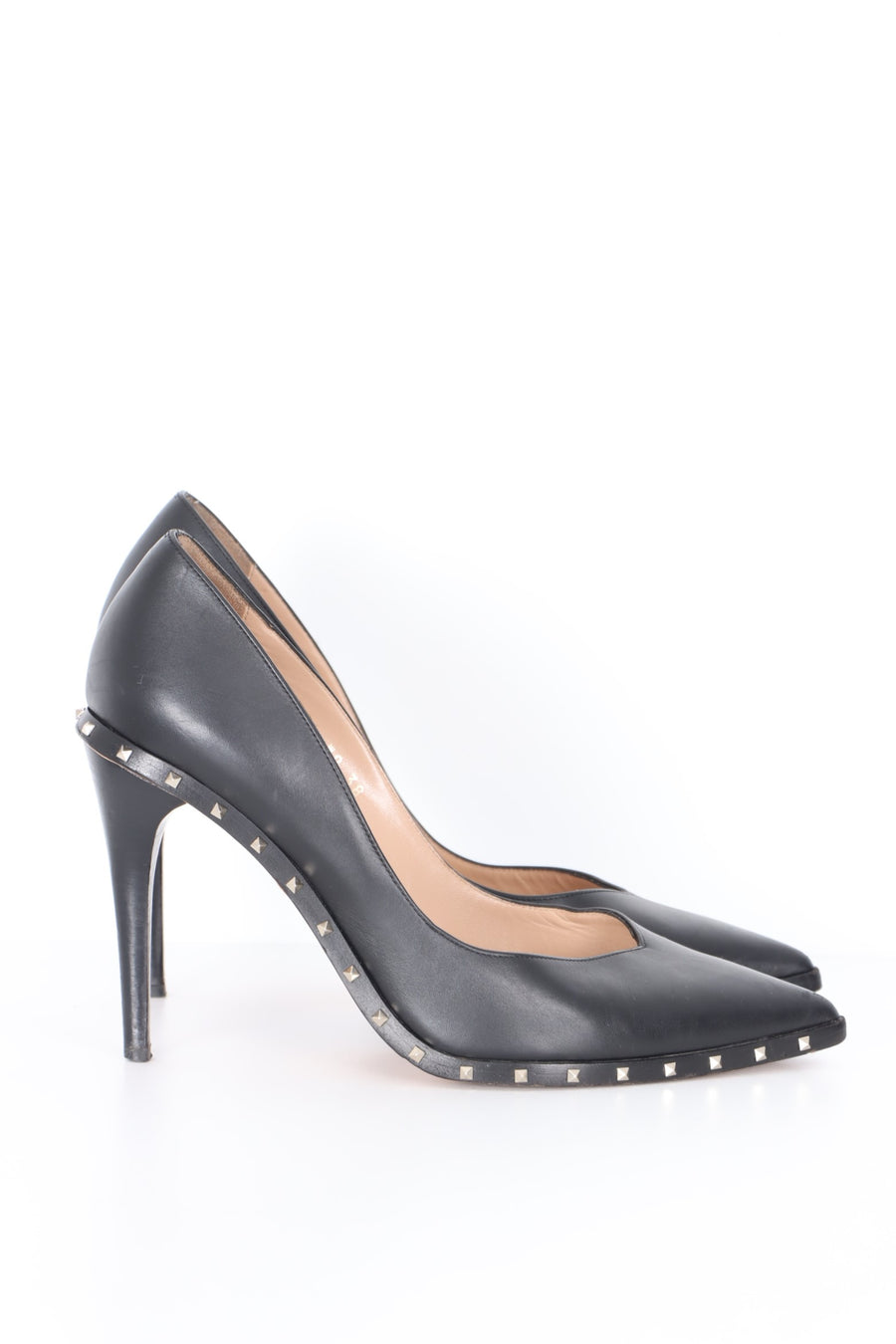 VALENTINO 'Rockstud' Black Leather Pointed Toe Heels (38)