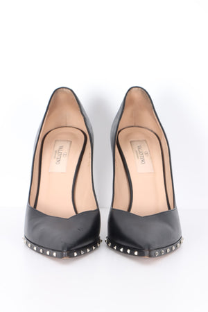 VALENTINO 'Rockstud' Black Leather Pointed Toe Heels (38)