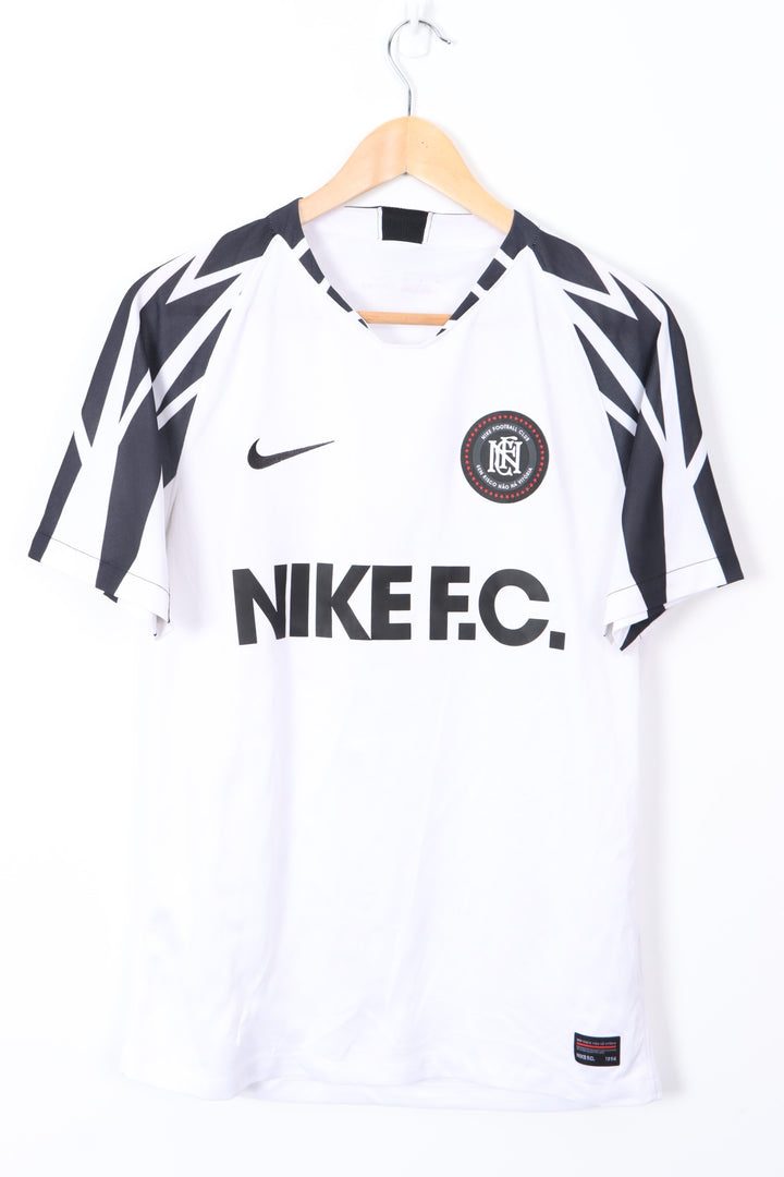 NIKE F.C 'Sem Risco' 2018/2019 Soccer Jersey (S)