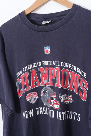 LEE 2001 New England Patriots NFL Champions Navy Tee (L)