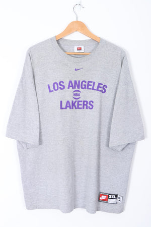 NBA Los Angeles Lakers NIKE Centre Swoosh Spell Out Logo T-Shirt (3XL)