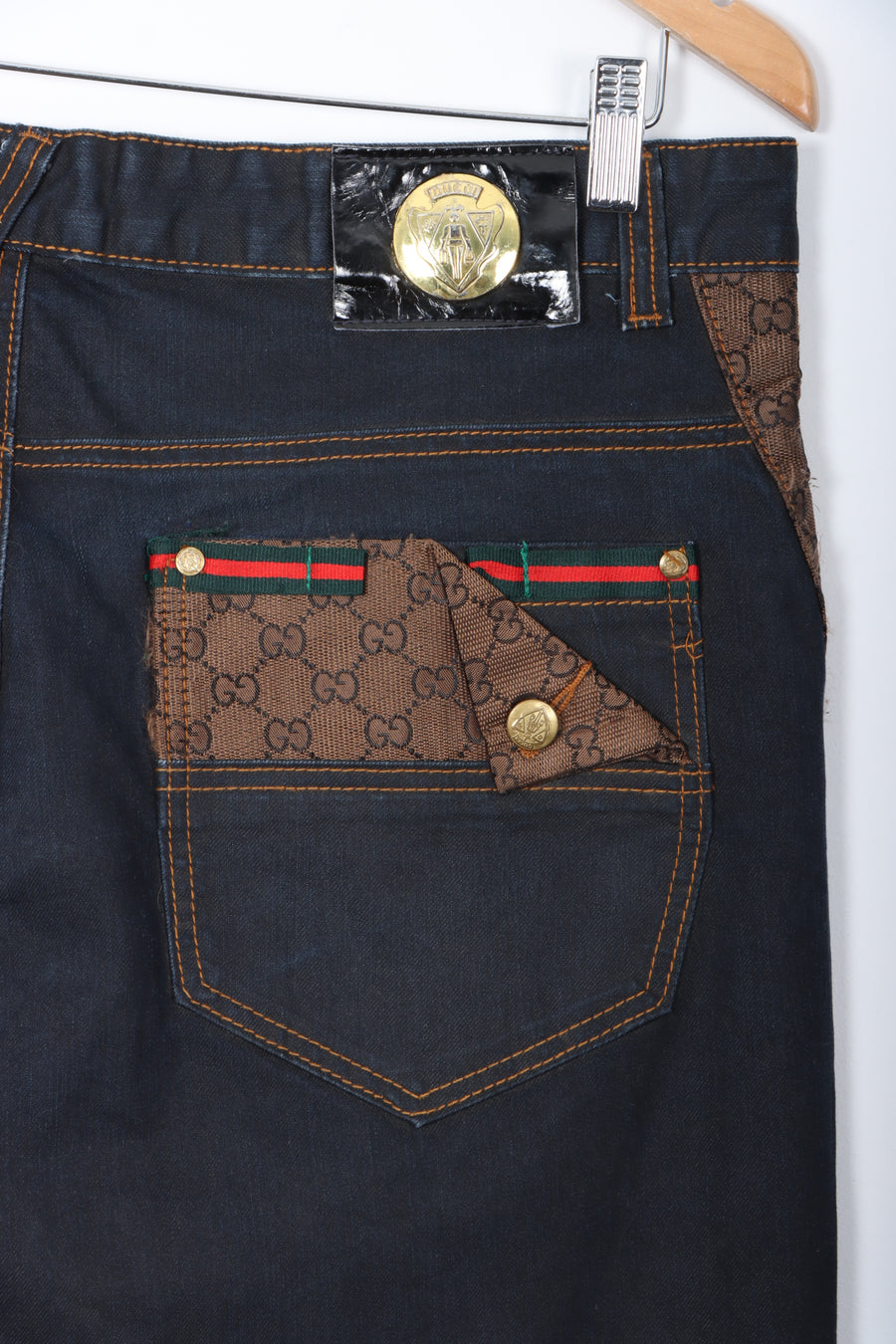 REPLICA Gucci GG Monogram Detail Y2K Jeans (38)