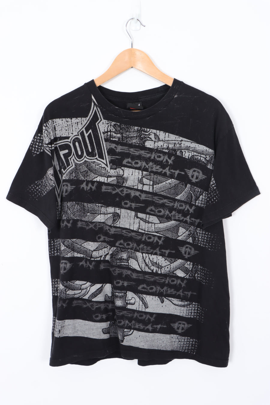 TAPOUT 'Expression Of Combat' Rib Bone Gothic Striped Design T-Shirt (L)