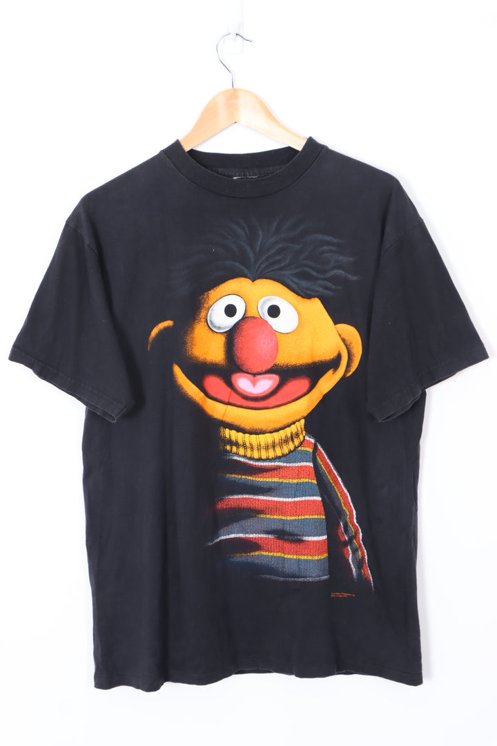 Sesame Street Ernie Single Stitch Large Graphic Print Black Cartoon Tee (M-L)