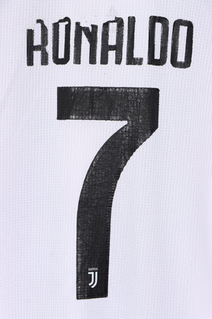 REPLICA Juventus 2018/2019 Ronaldo #7 Home Soccer Jersey (L)