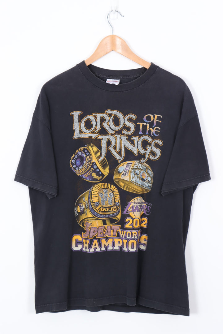 Vintage LAKERS NBA Basketball Lord of the Rings Kobe Tee (XL)