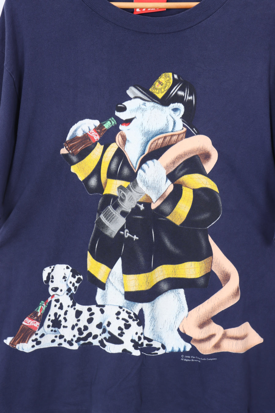 1996 Vintage COCO COLA Polar Bear Fire Fighter Dalmatian Tee (L)