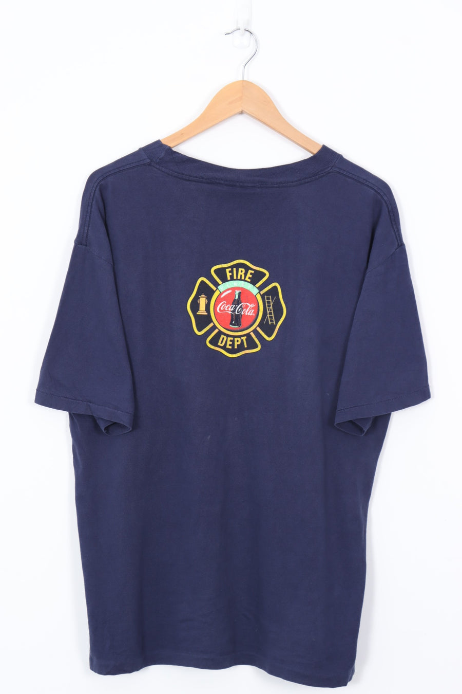 1996 Vintage COCO COLA Polar Bear Fire Fighter Dalmatian Tee (L)