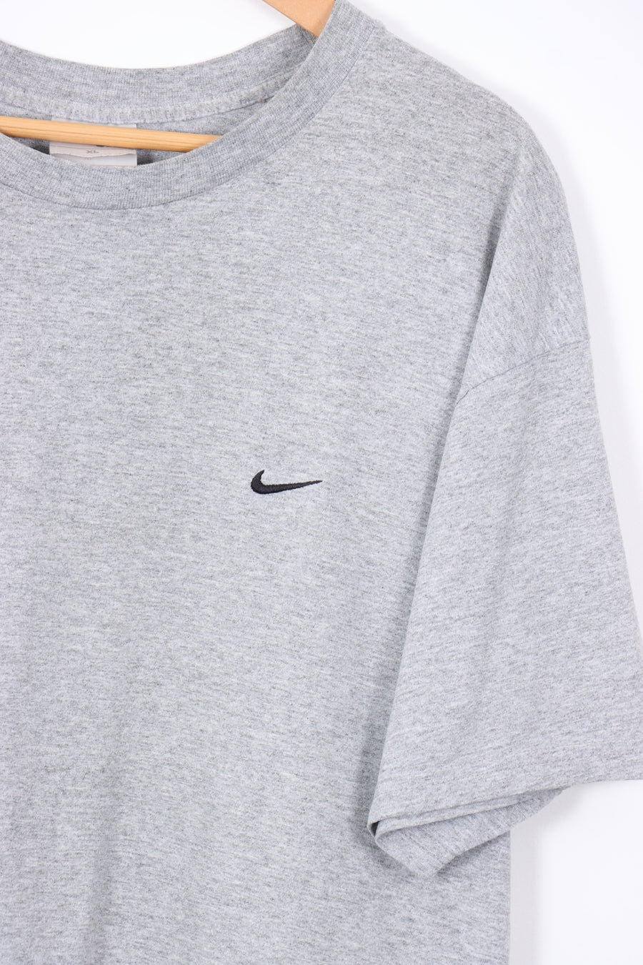 NIKE Embroidered Swoosh Black & Grey Classic Tee (XL)