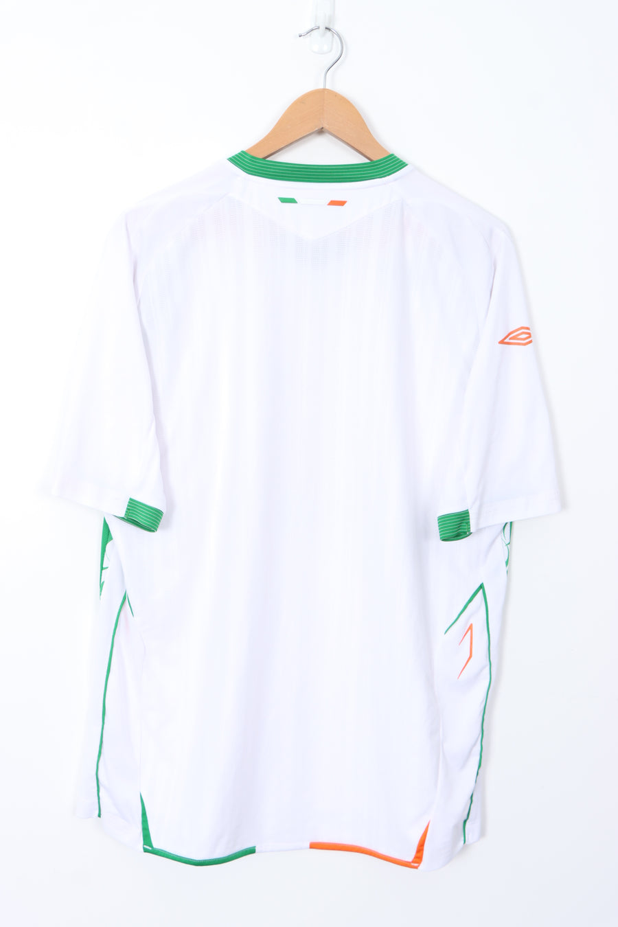 Ireland 2008-2010 UMBRO Away Soccer Jersey (XL)