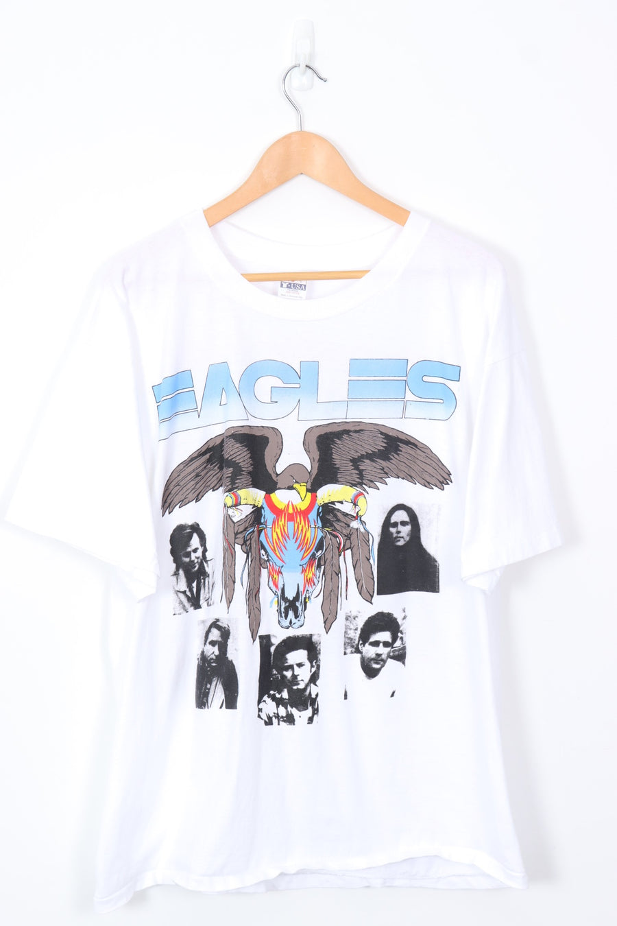 EAGLES Band Spell Out & Portraits Music Tee (XL)