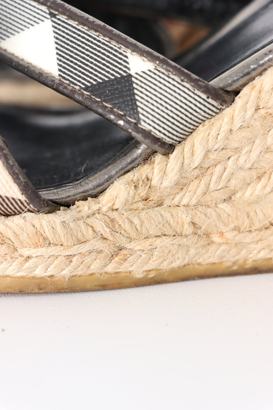 BURBERRY Nova Check Espadrille Wedged Heel Sandals (40)