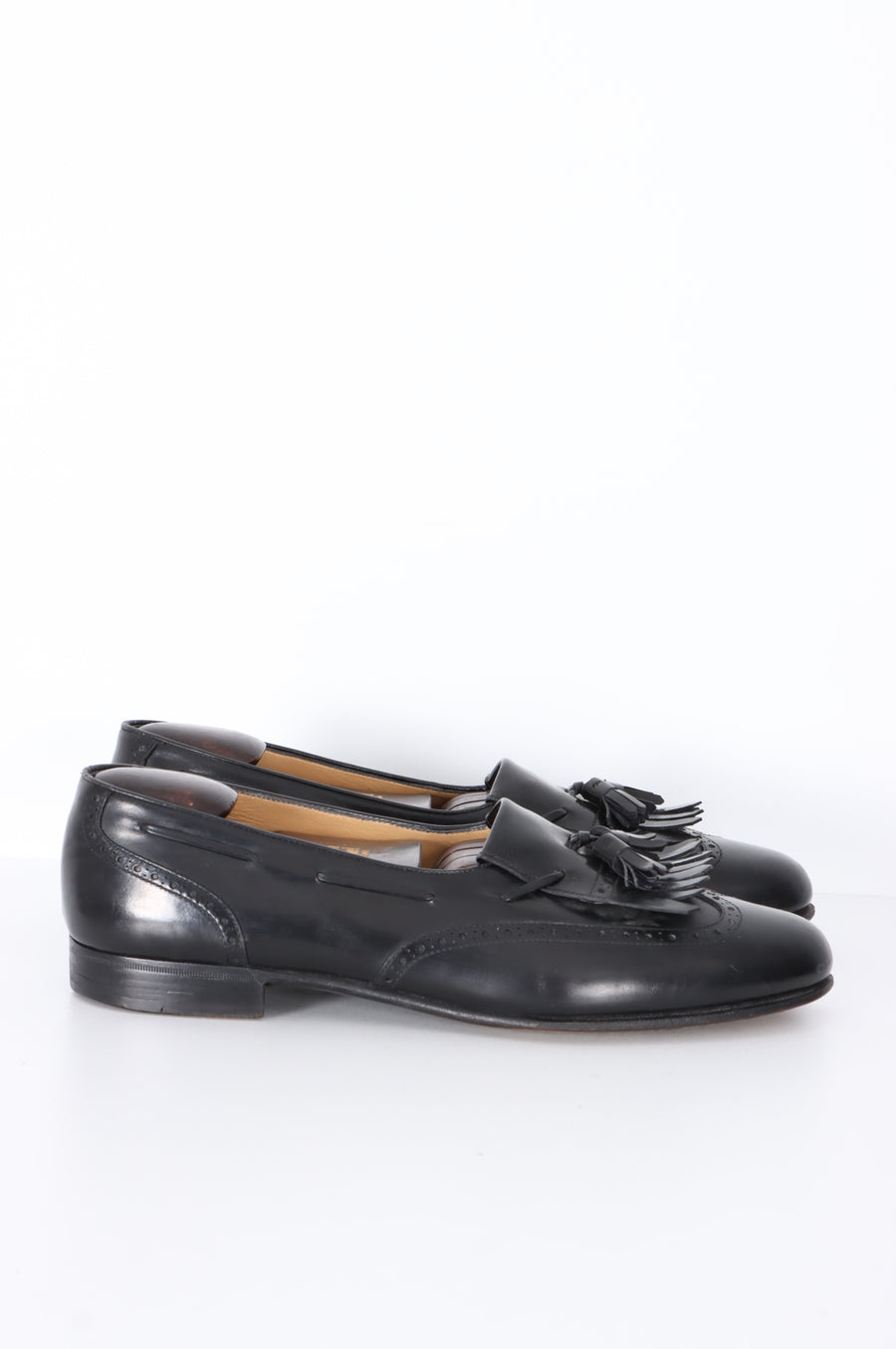 SALVATORE FERRAGAMO Black Leather Tassel Loafers (9.5)