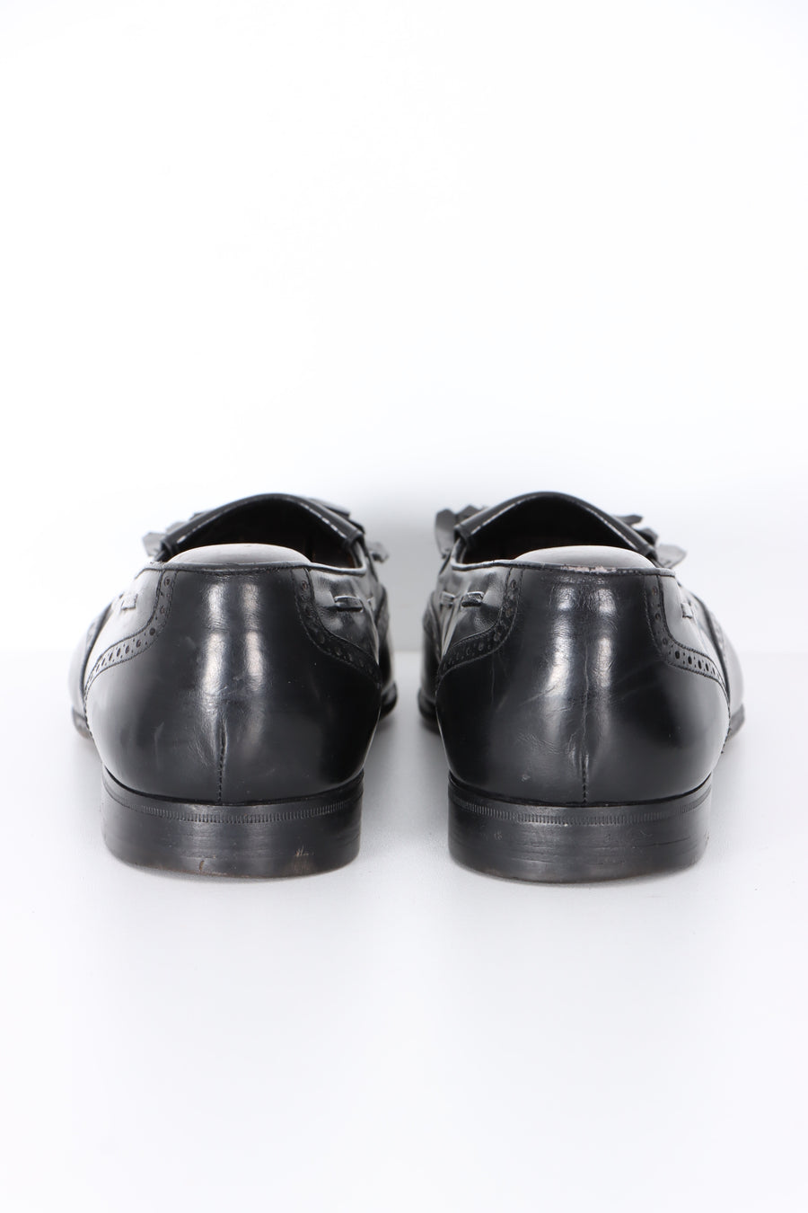 SALVATORE FERRAGAMO Black Leather Tassel Loafers (9.5)