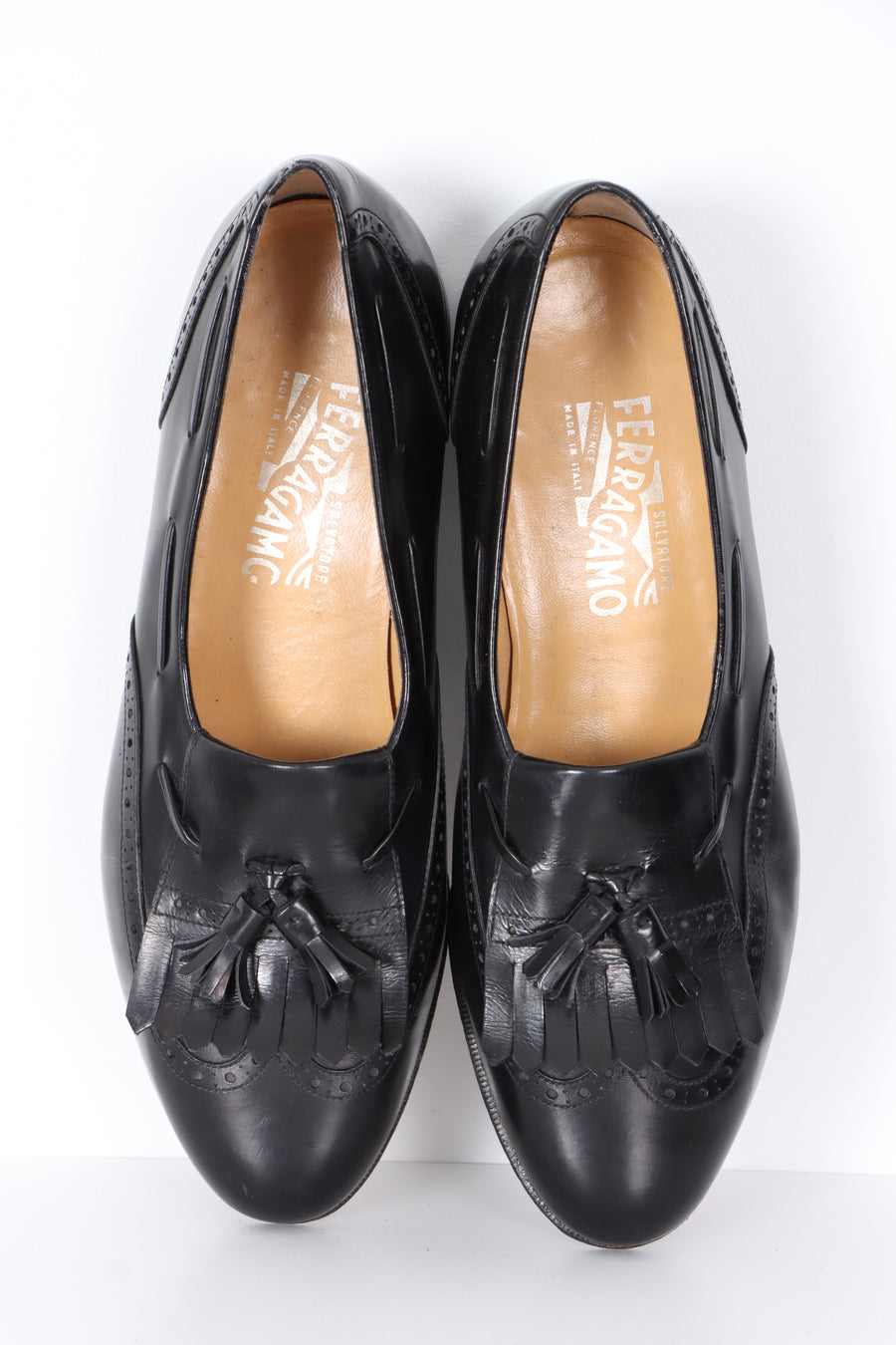 SALVATORE FERRAGAMO Black Leather Tassel Loafers (9.5)