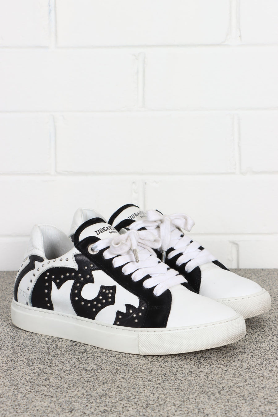 ZADIG & VOLTAIRE 'Nash' Zv1747 Studded Leather Sneakers (W39)