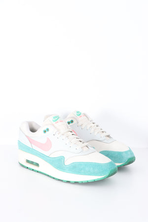 Nike watermelon collection hotsell