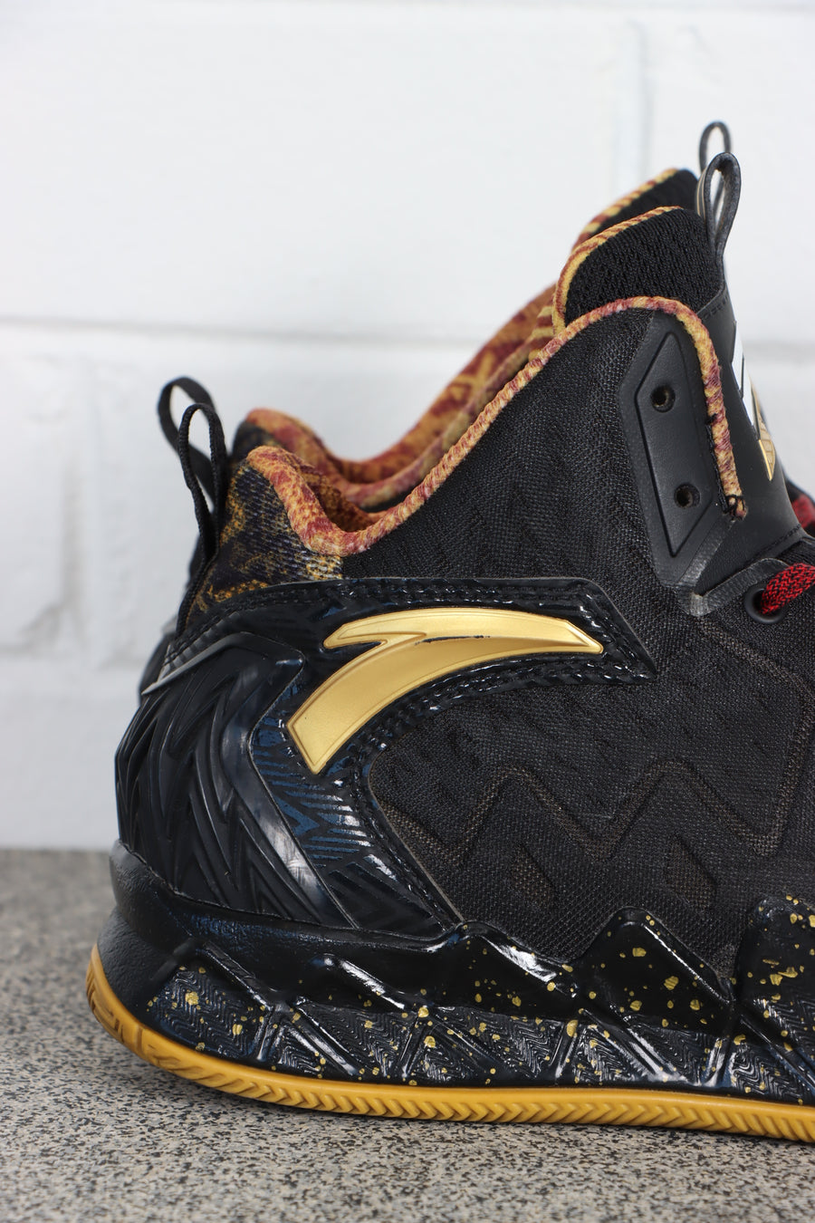 ANTA Klay Thompson 'KT2 MLK' Basketball Sneakers (10)