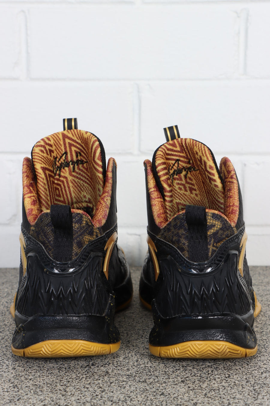 ANTA Klay Thompson 'KT2 MLK' Basketball Sneakers (10)