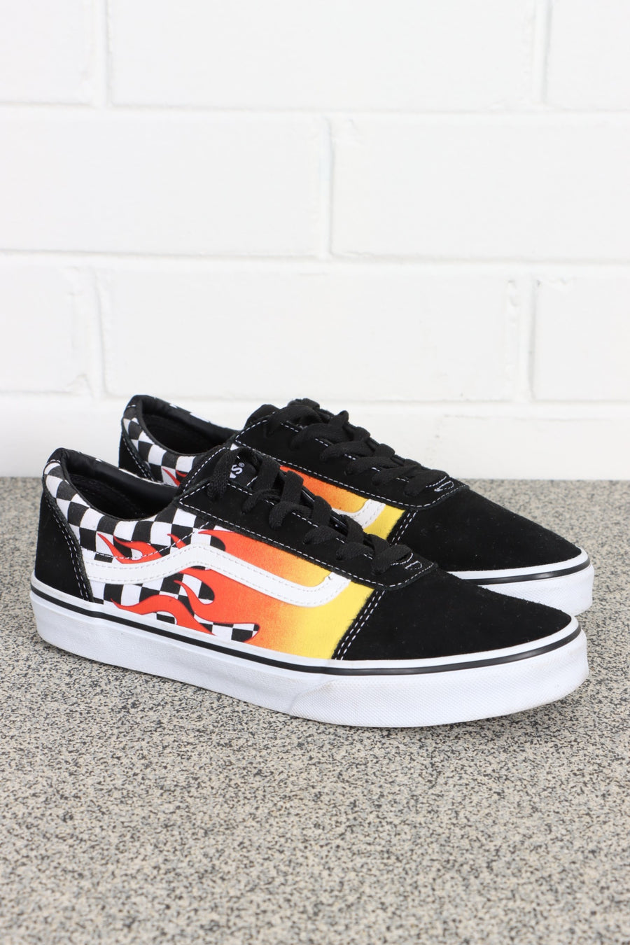 VANS Ward Flame Checker Suede Shoes (Y6/W7)